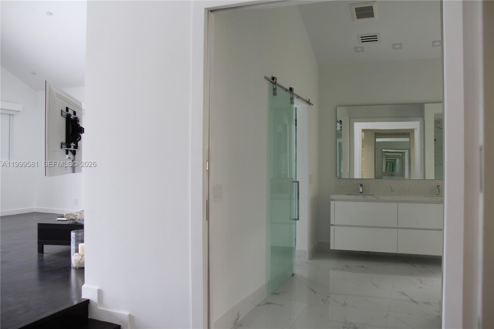540 Lido Dr Property Photo 11