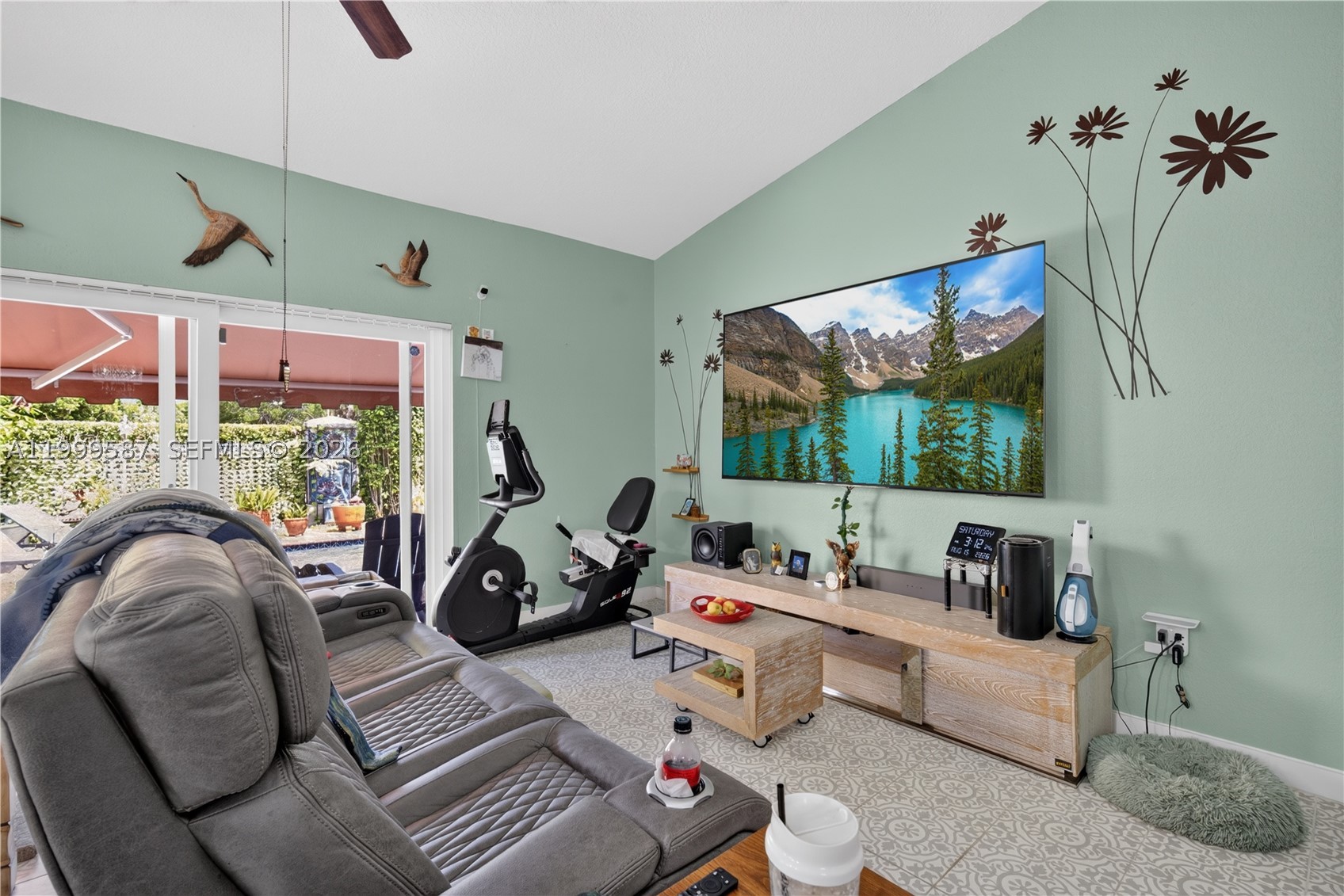 14531 Sw 160th Ct Property Photo 11