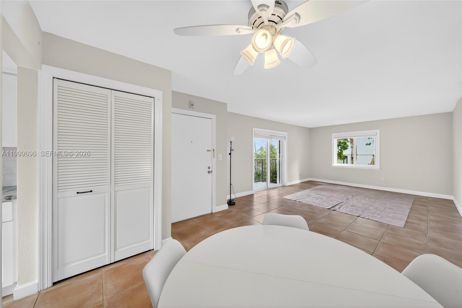 6815 Edgewater Dr 108 Property Photo 5