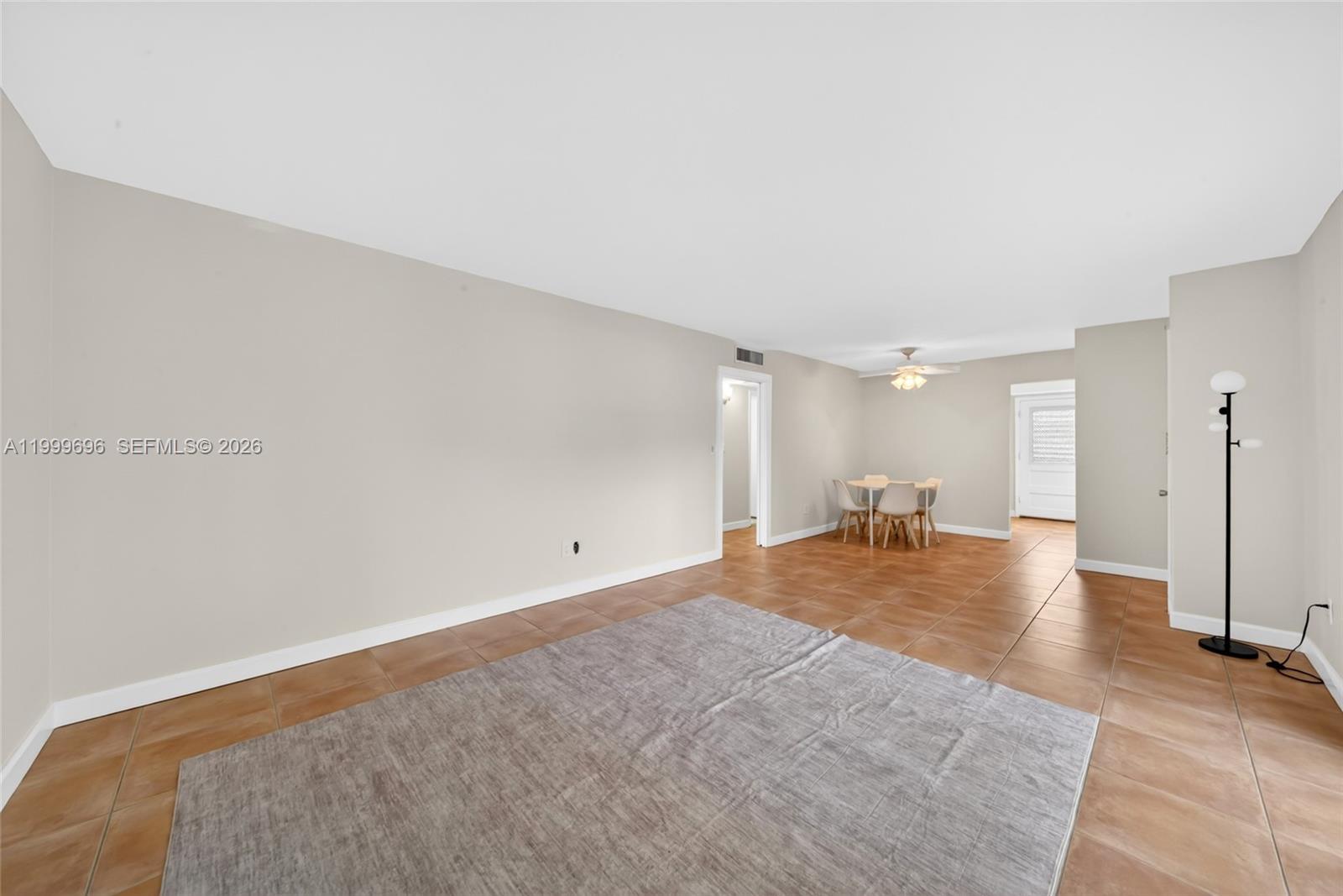 6815 Edgewater Dr 108 Property Photo 8