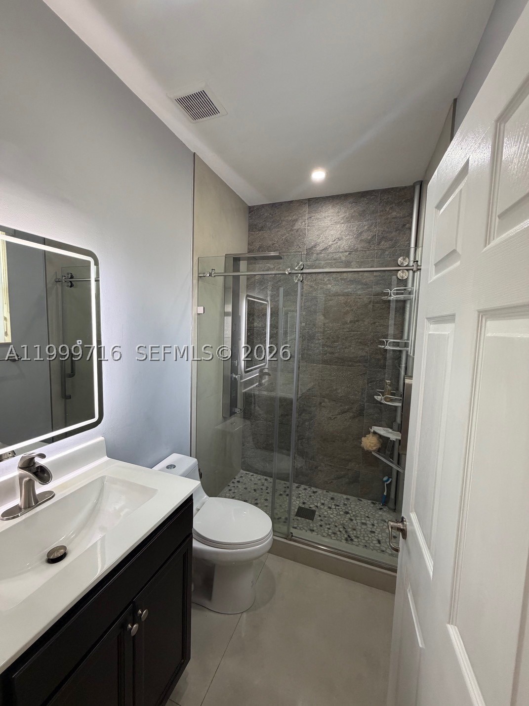 133 Se 28 8 Property Photo 6