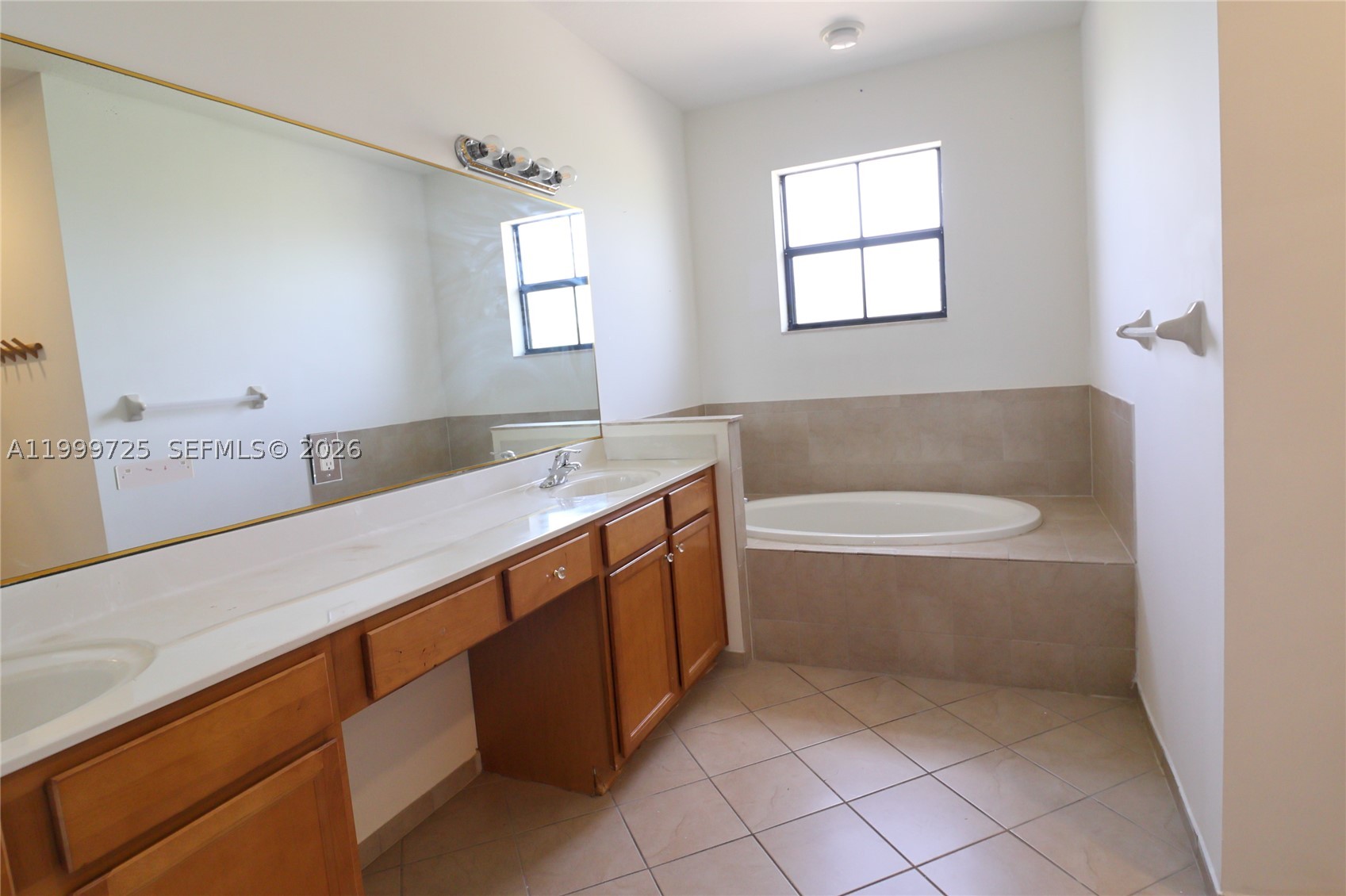 3698 Se 2nd Dr Property Photo 38