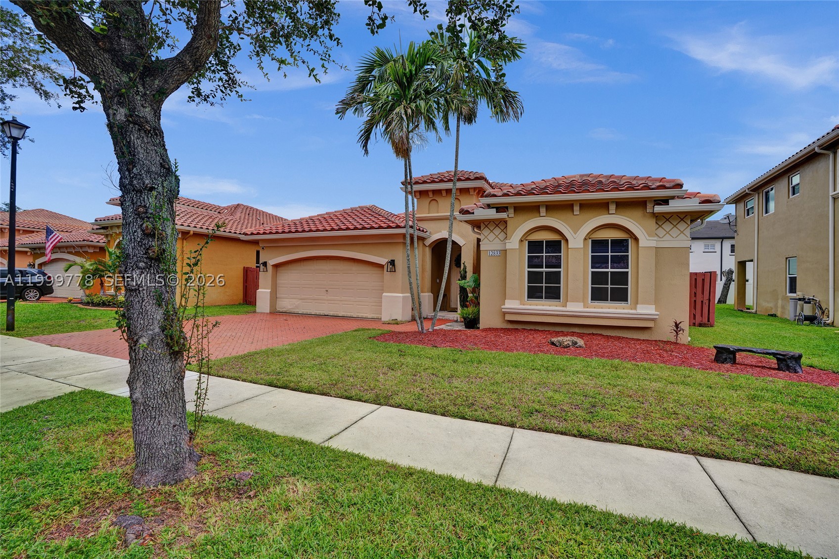 12833 SW 50th Ct Property Photo 1