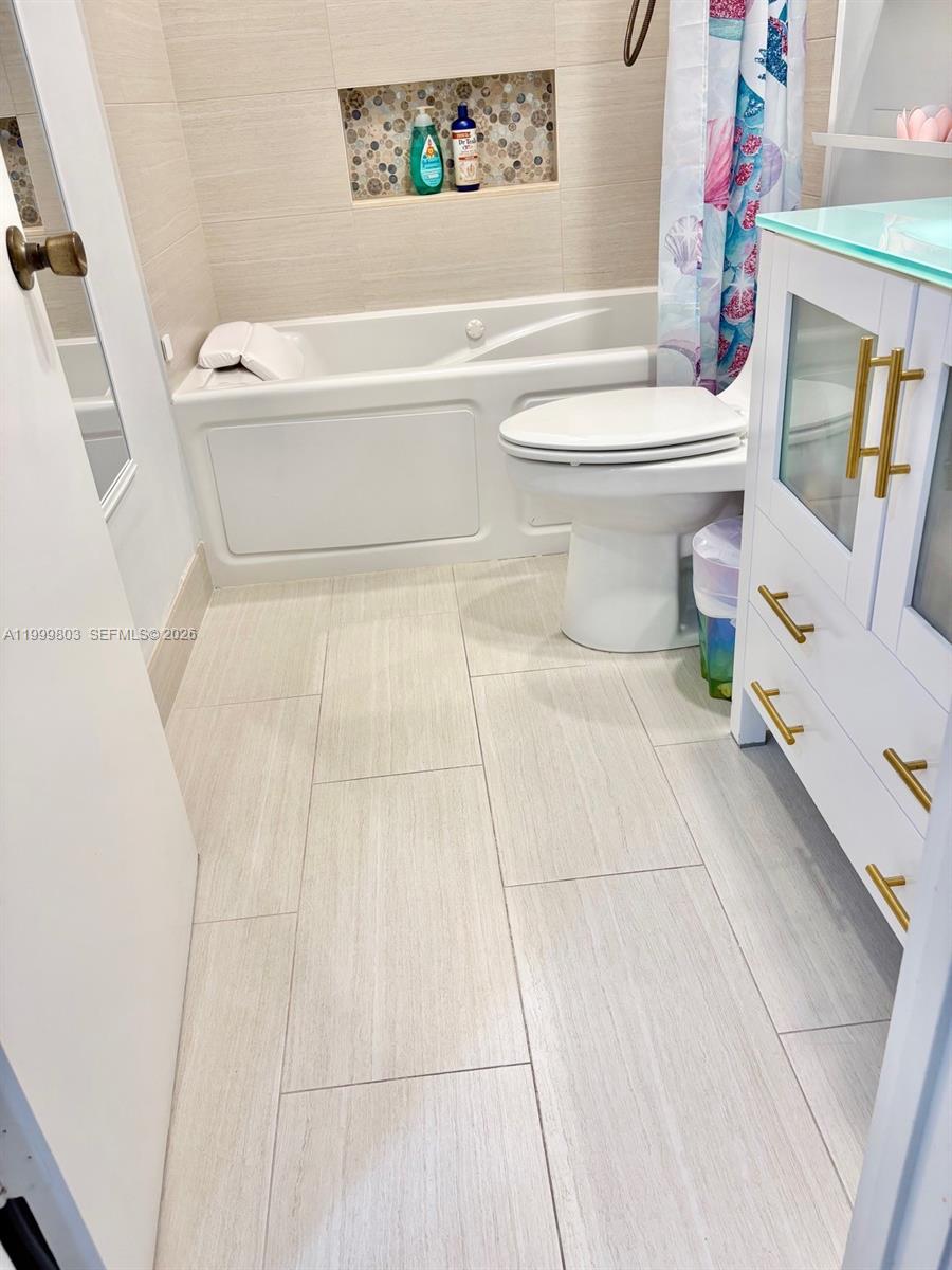 6728 Boca Pines Trail B Property Photo 20