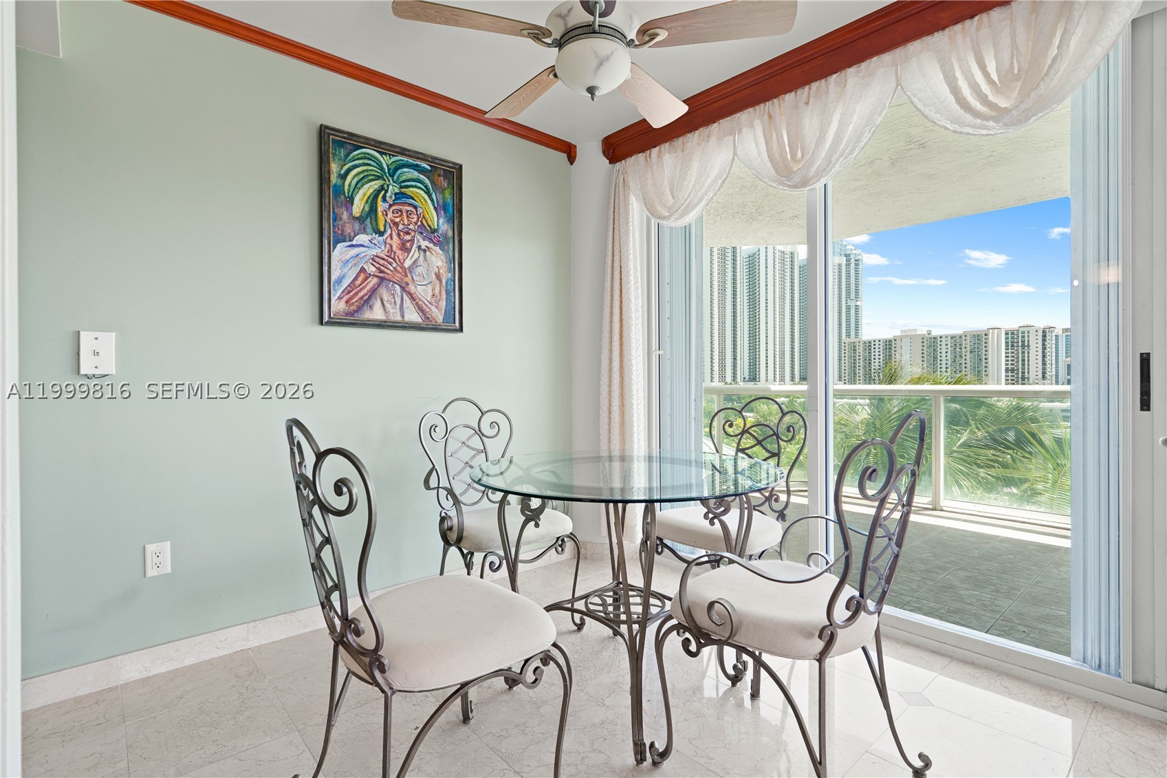 16500 Collins Ave 554 Property Photo 6