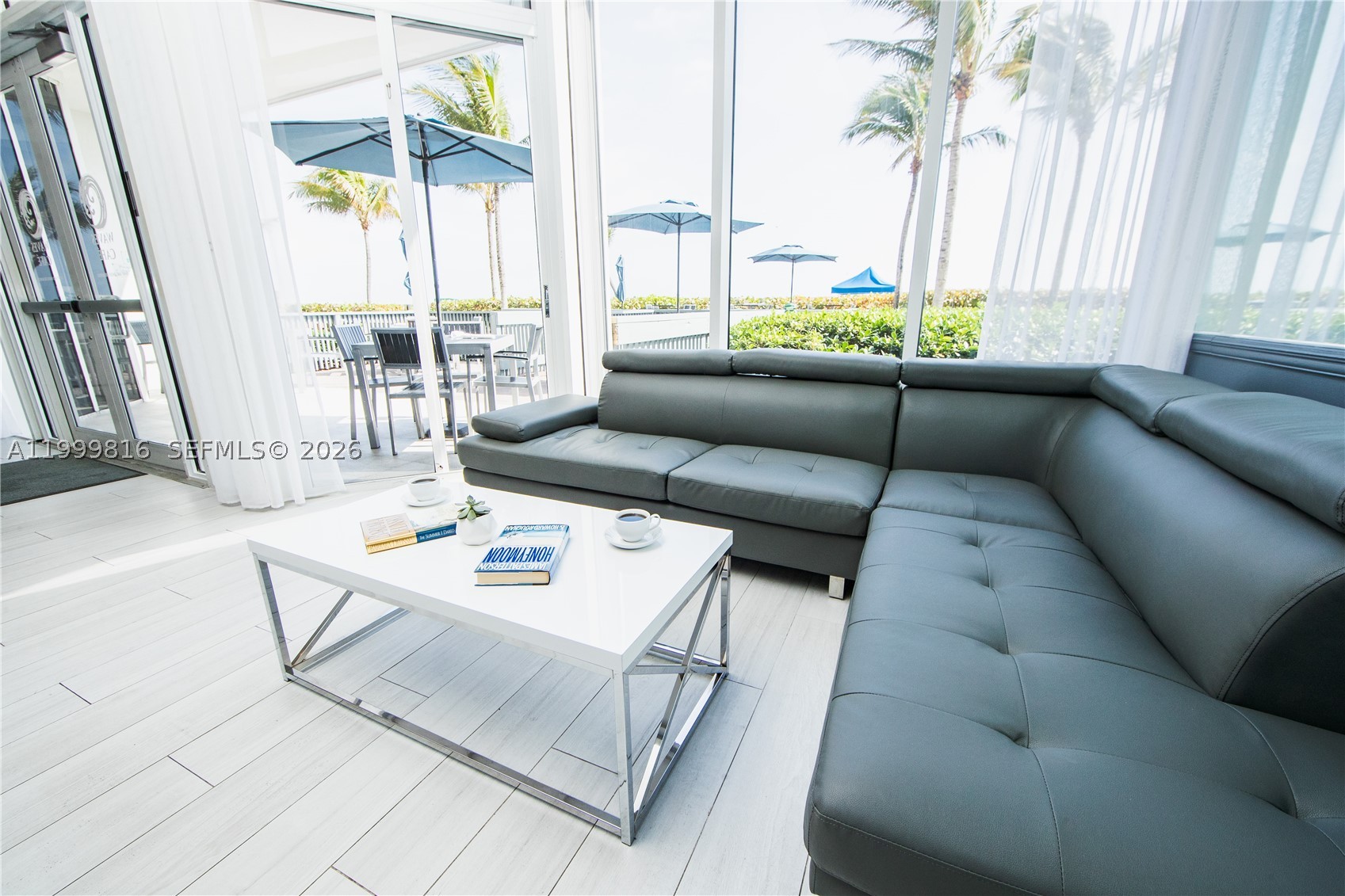 16500 Collins Ave 554 Property Photo 17