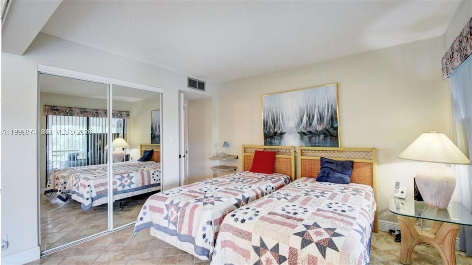 2311 S Cypress Bend Dr 419a Property Photo 15