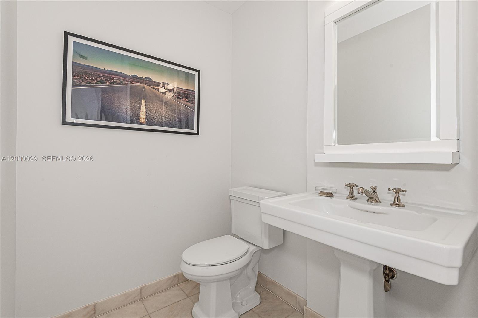 50 S Pointe Dr 1804 Property Photo 23