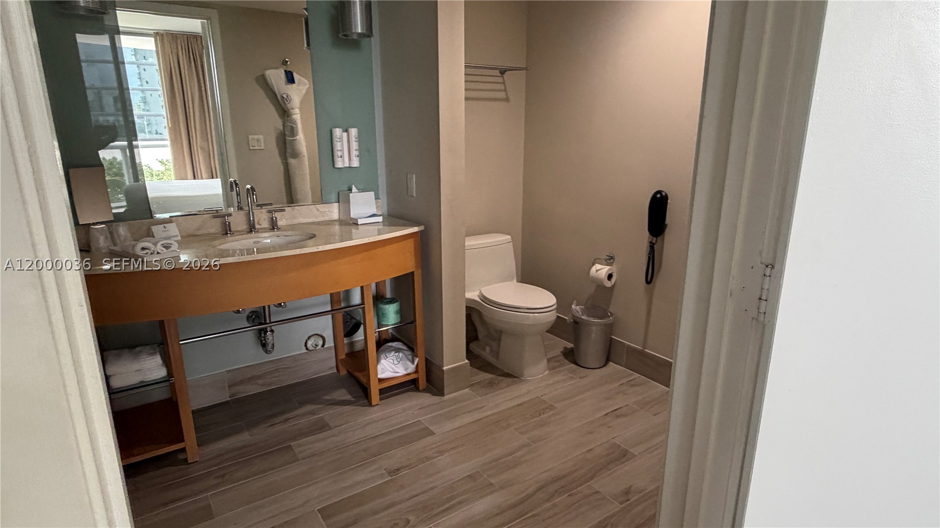 18683 Collins Ave 508 Property Photo 15