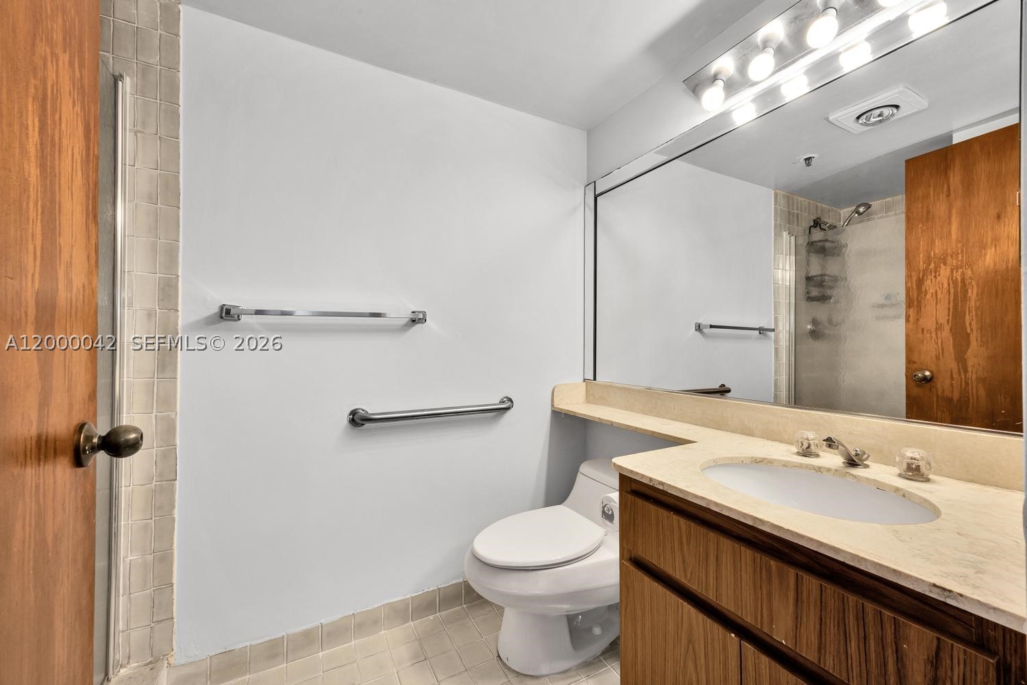 201 Crandon Blvd 932 Property Photo 13