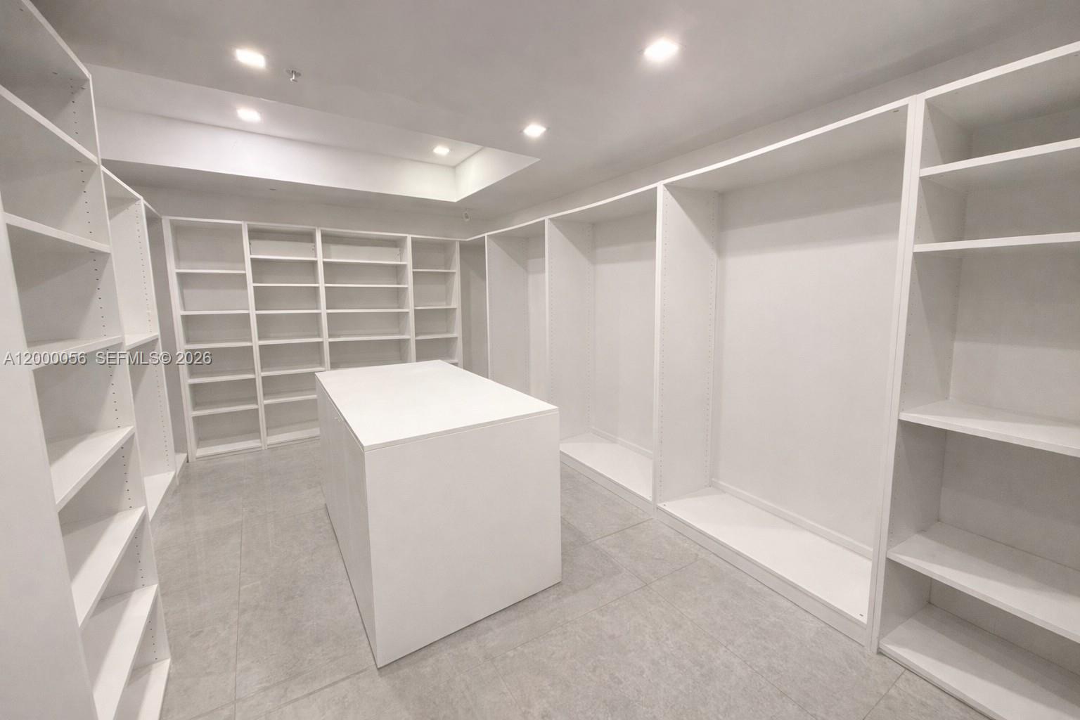 17301 Biscayne Blvd 308 Property Photo 12