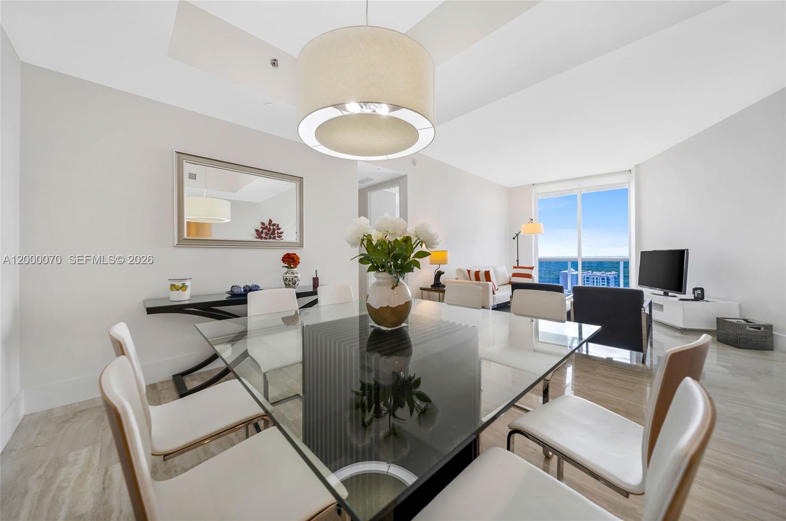 A12000070 Property Photo 13