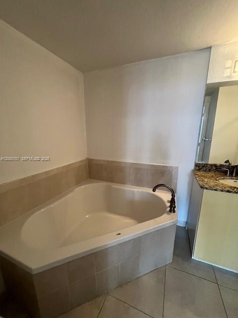 A12000101 Property Photo 25