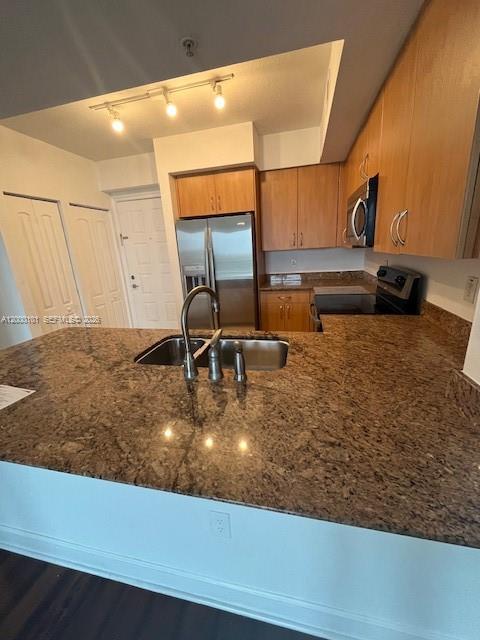 A12000101 Property Photo 42
