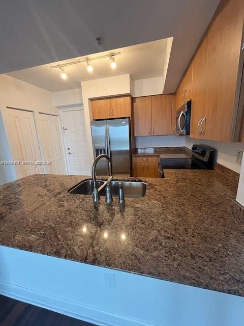 A12000101 Property Photo 43