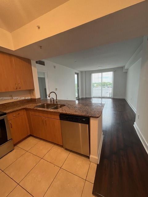 A12000101 Property Photo 46