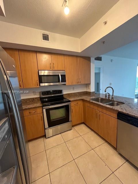 A12000101 Property Photo 48