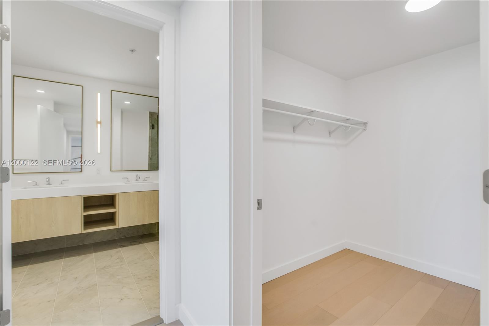 A12000122 Property Photo 21