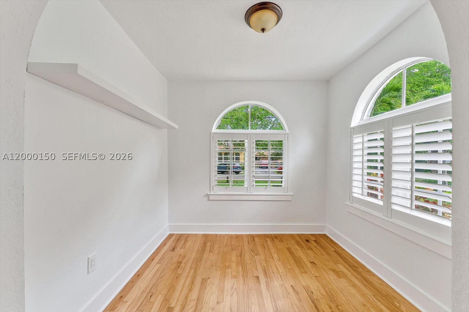 1102 Genoa St Property Photo 17