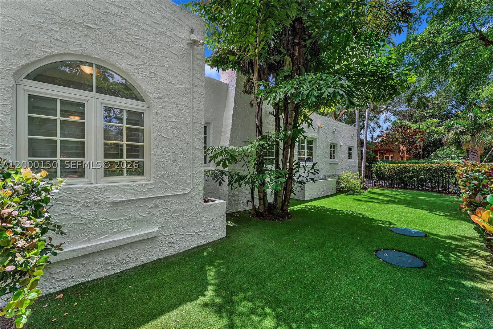 1102 Genoa St Property Photo 20