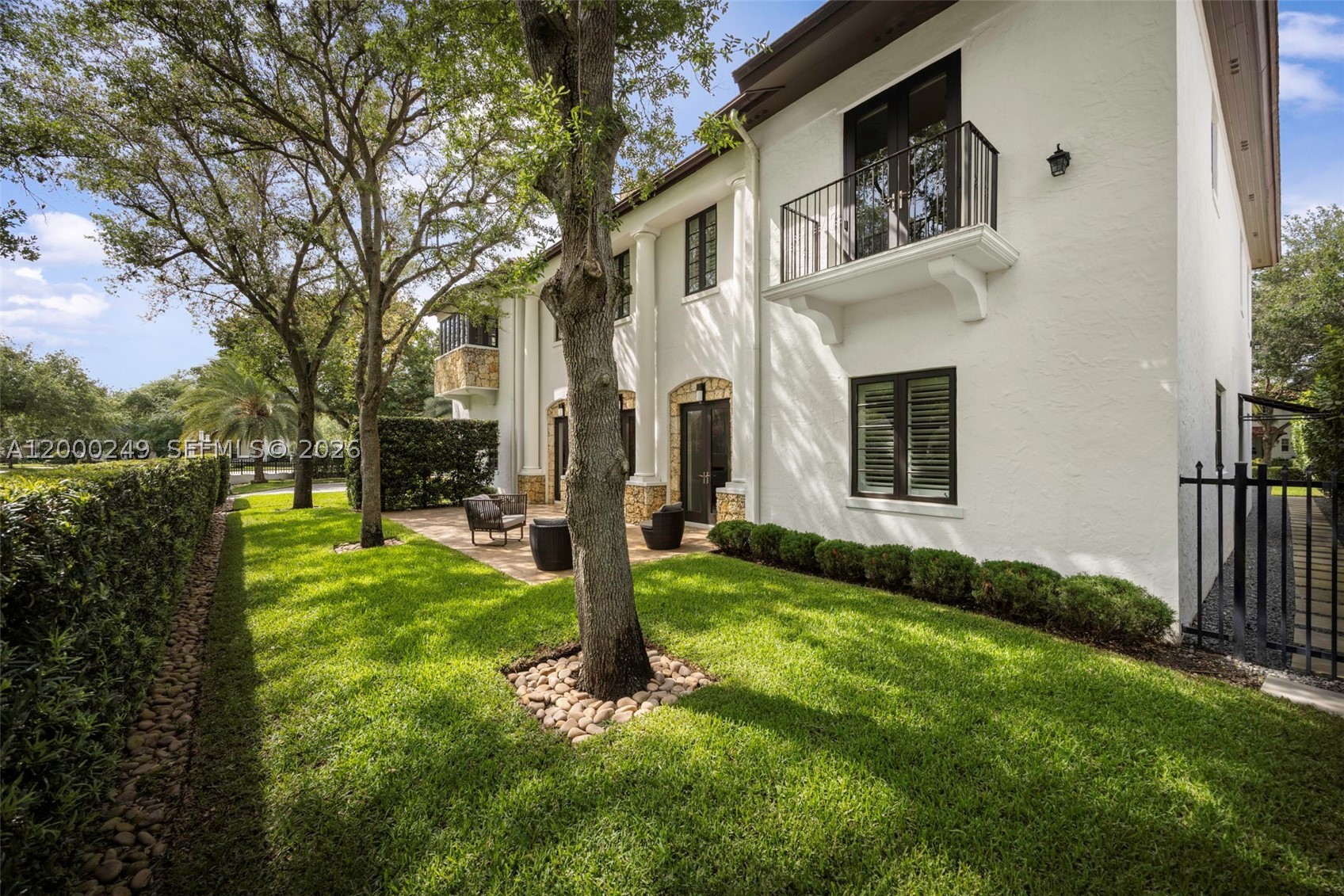 475 Amalfi Ave Property Photo 40