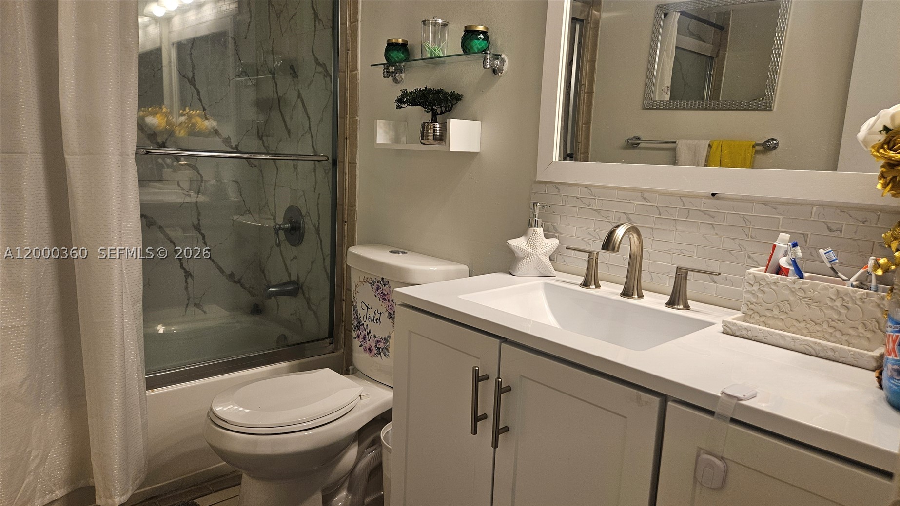 A12000360 Property Photo 8