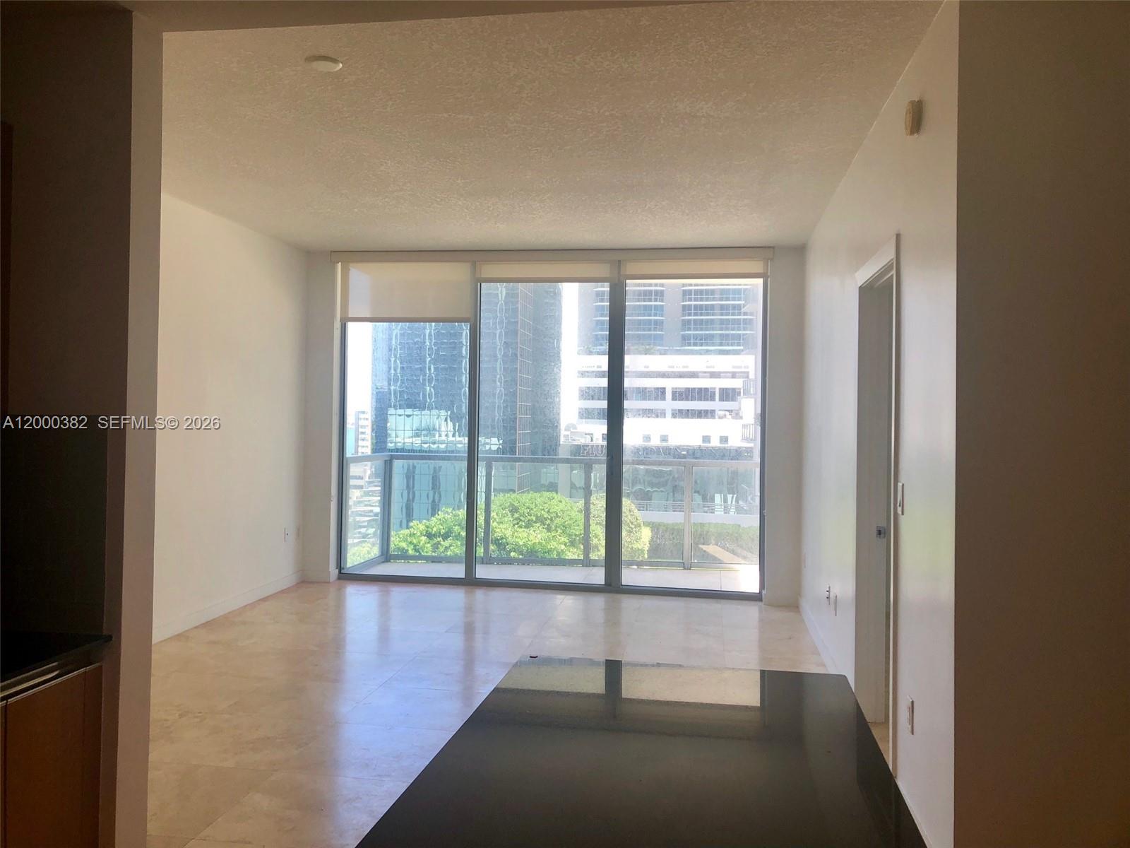 1050 Brickell Av 1408 Property Photo 4