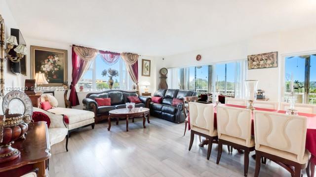 3800 Hillcrest Dr 411 Property Photo 21