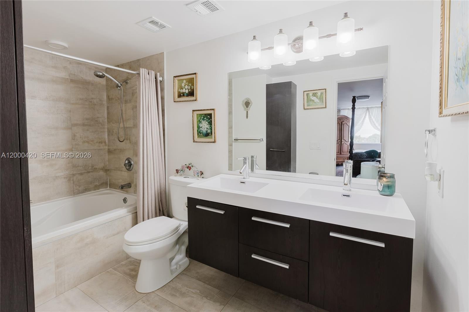 3800 Hillcrest Dr 411 Property Photo 39