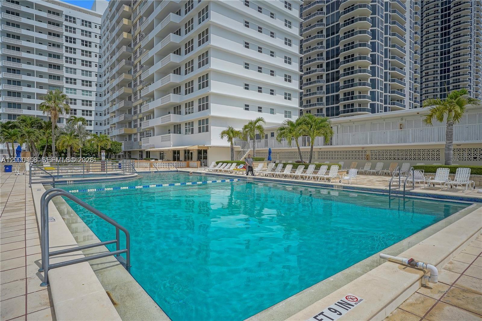 4747 Collins Ave 1108 Property Photo 13
