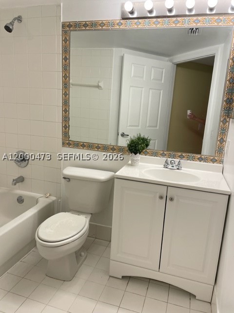 9645 Nw 1st Ct 1-303 Property Photo 25