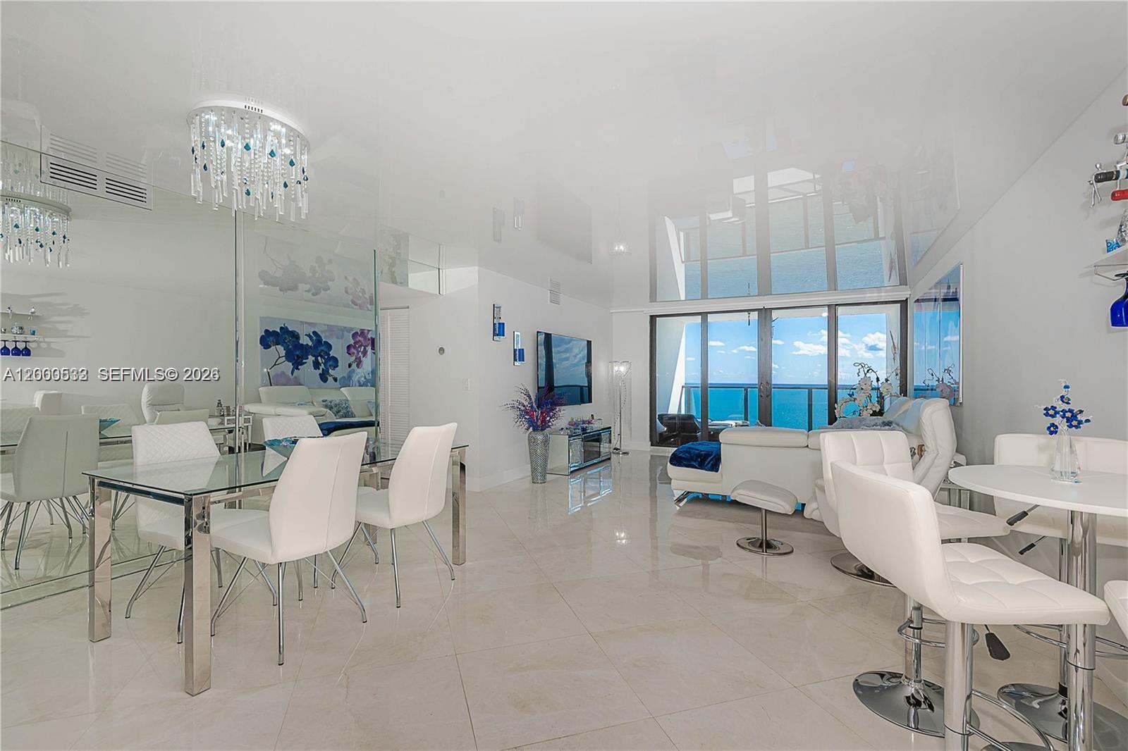 2301 S Ocean Dr 2003 Property Photo 3