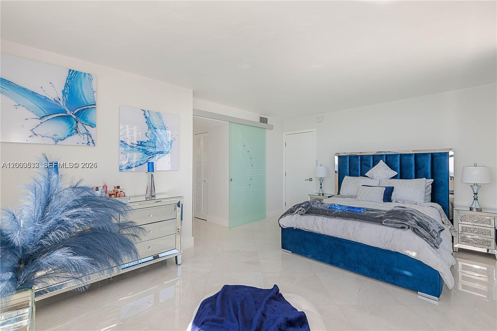 2301 S Ocean Dr 2003 Property Photo 12