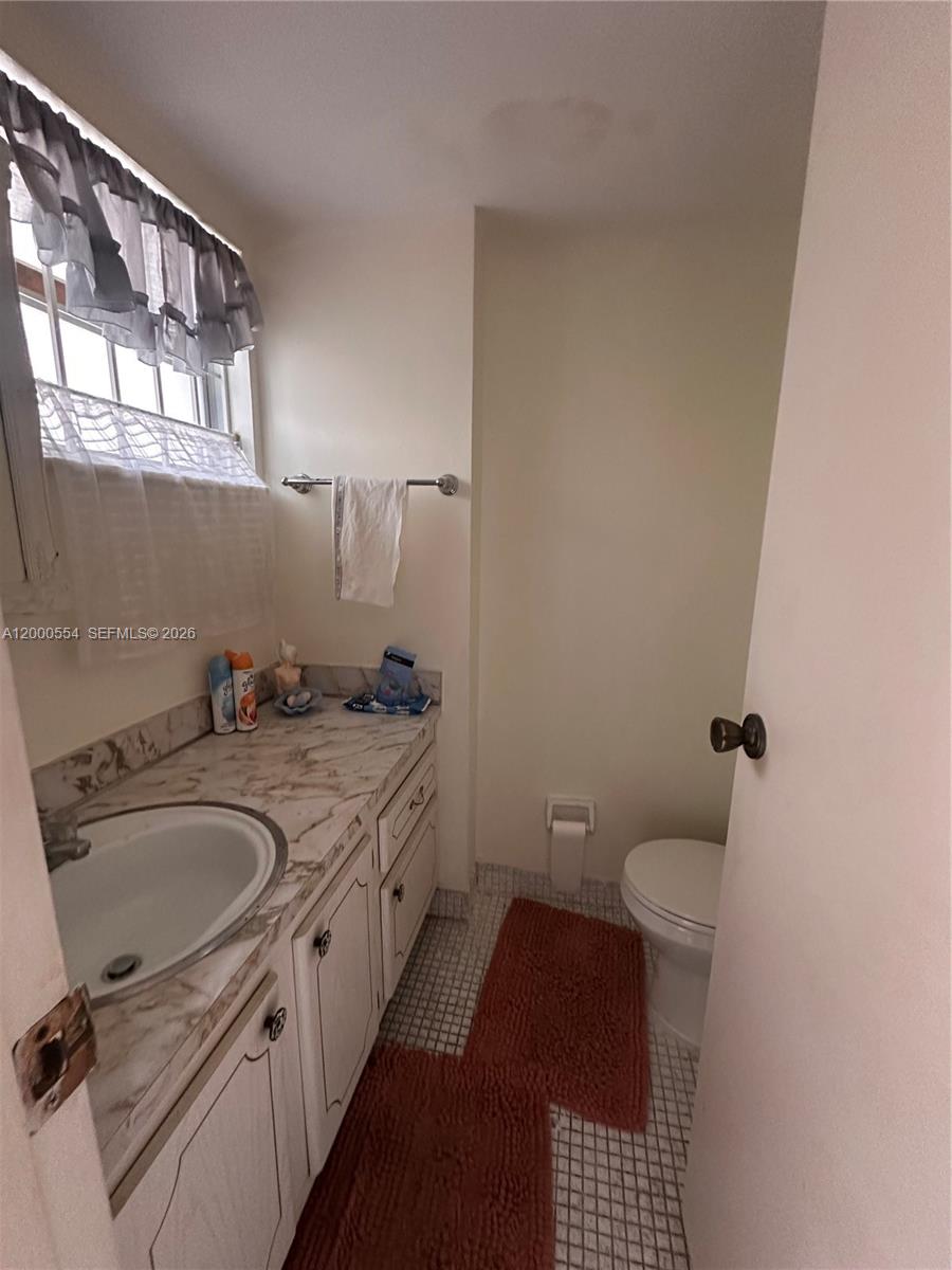 410 Se 2nd St 305 Property Photo 13