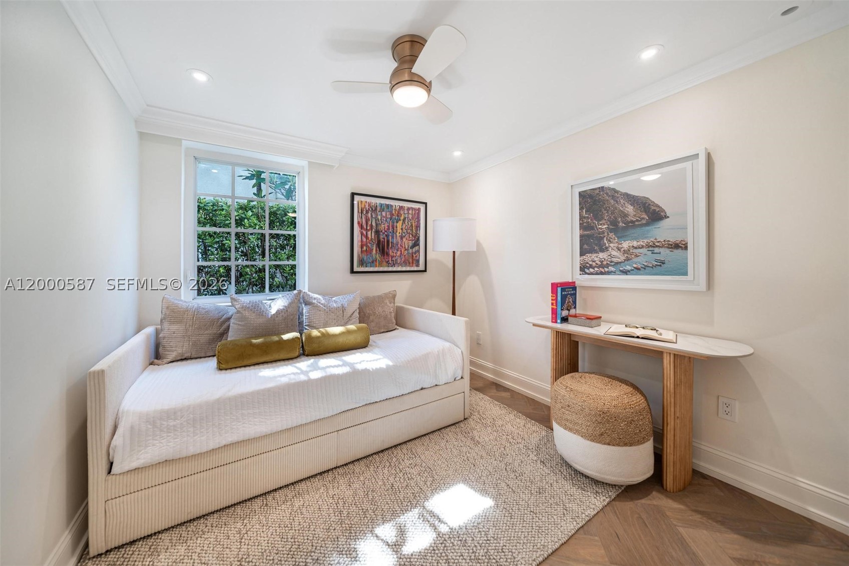 909 Roderigo Ave Property Photo 24