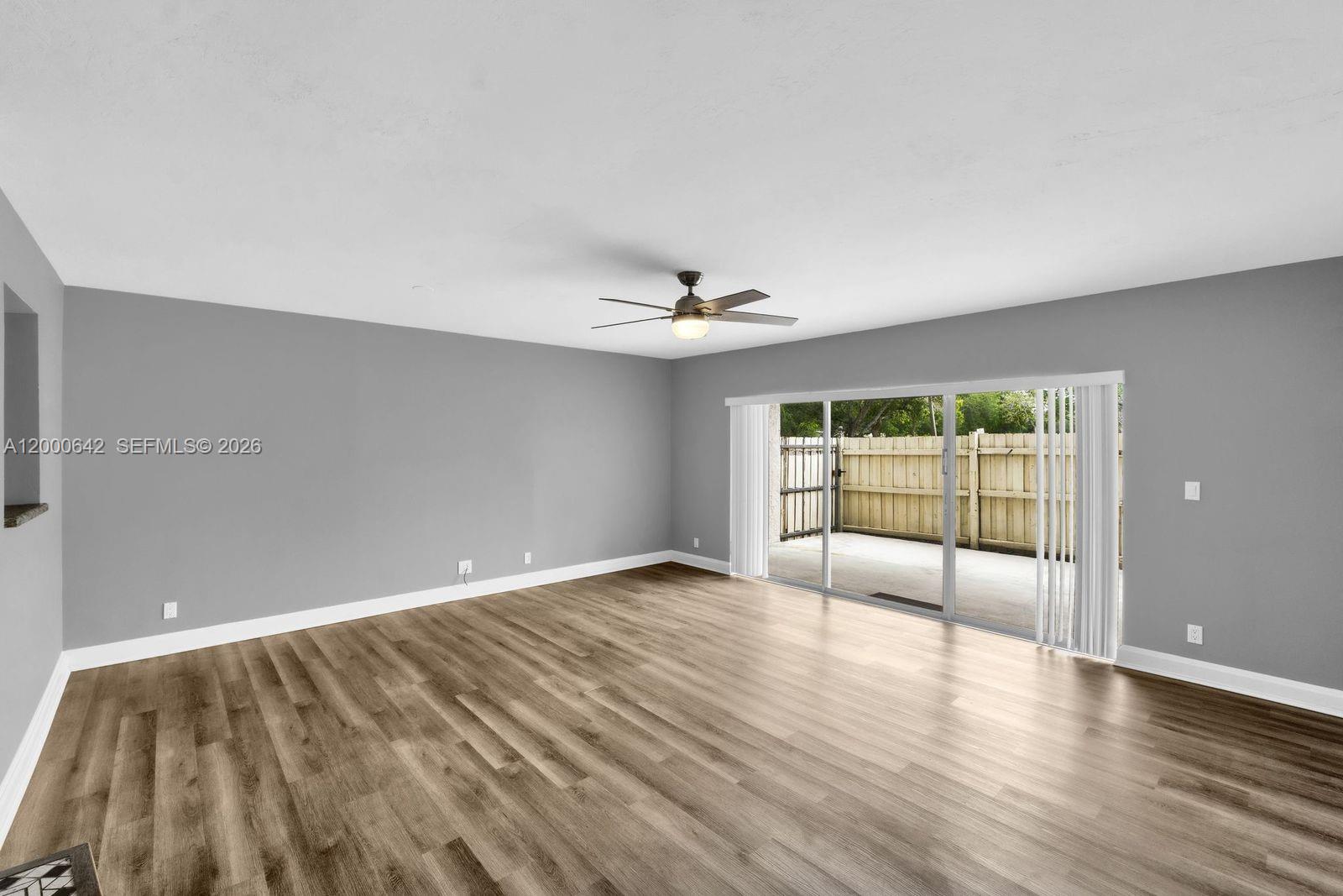 6900 Nw 5th St 201 Property Photo 6