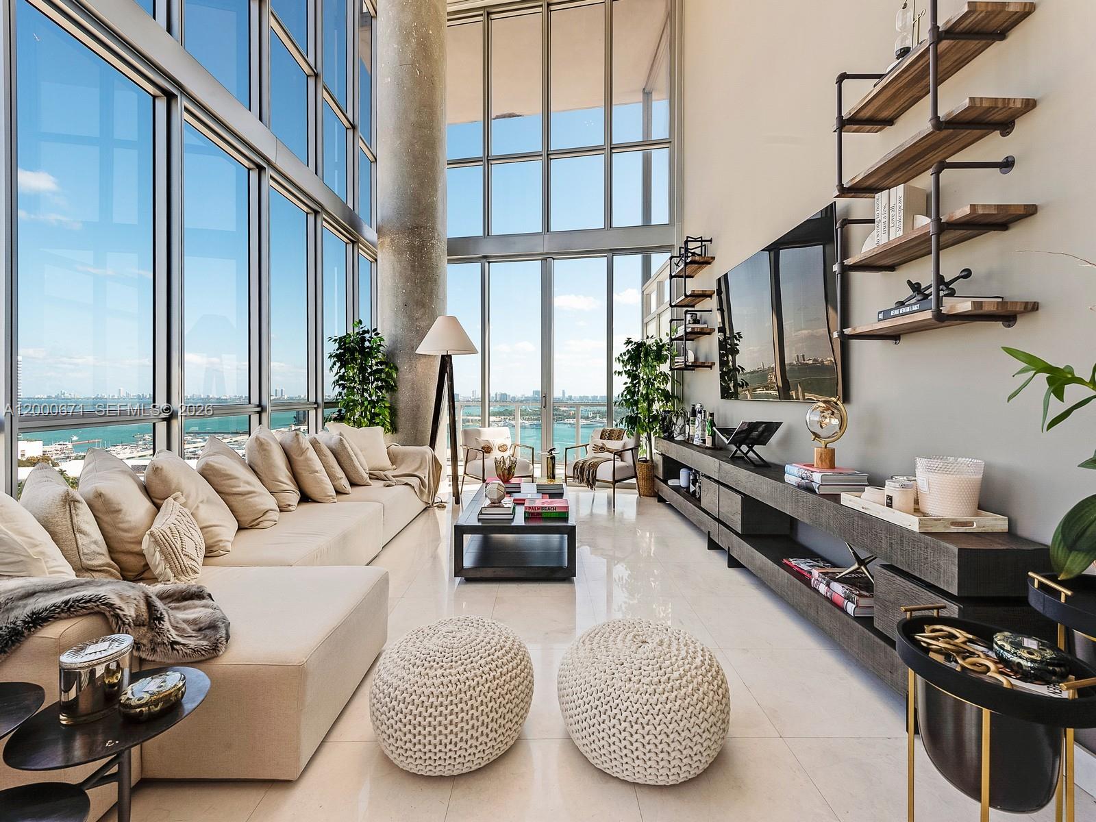1100 Biscayne Blvd 2105 Property Photo 1