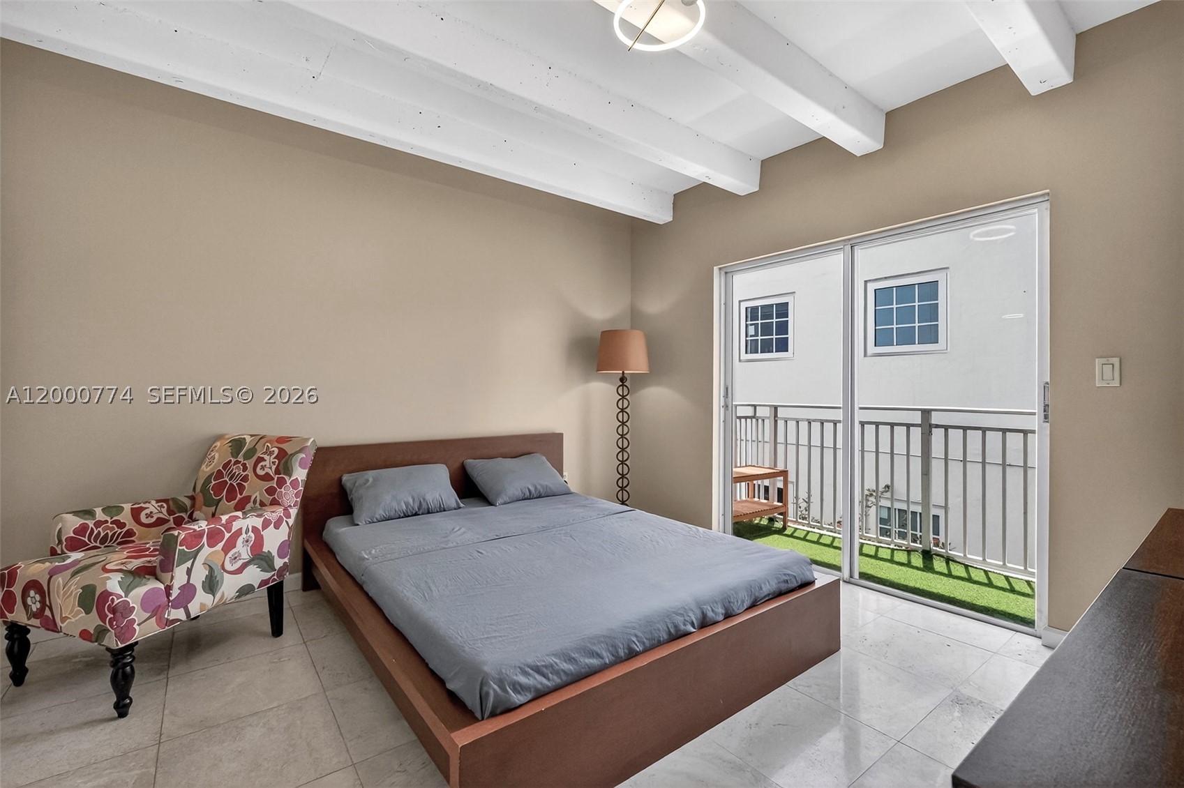 1519 Drexel Ave 201 + Den Property Photo 8