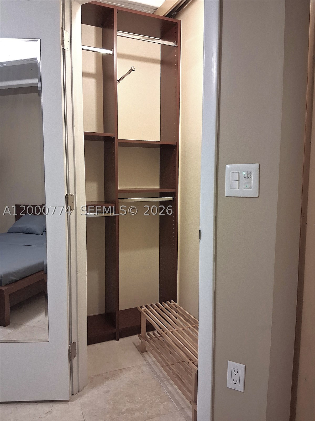 1519 Drexel Ave 201 + Den Property Photo 18