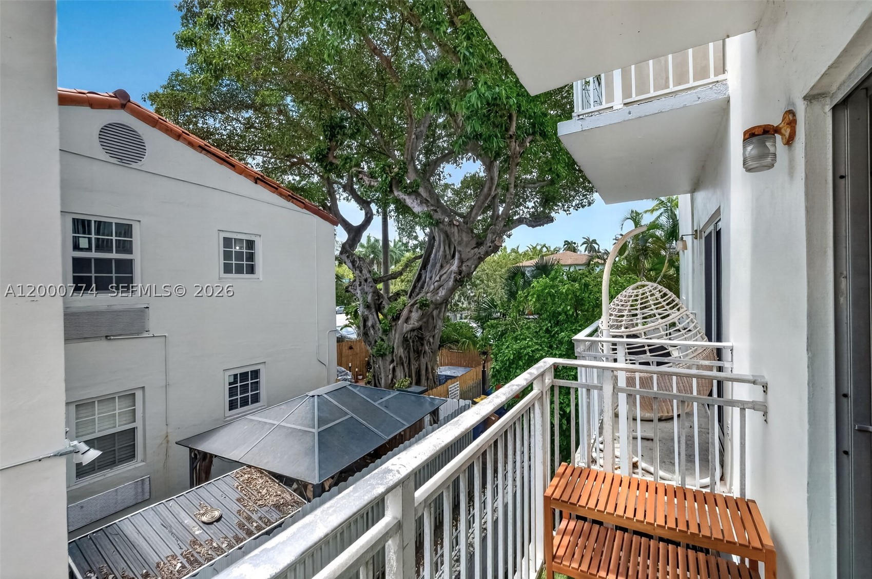 1519 Drexel Ave 201 + Den Property Photo 21