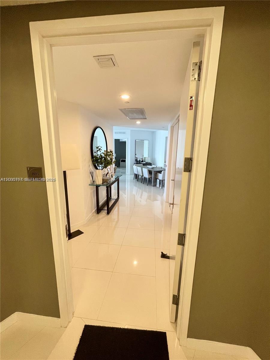 15811 Collins Ave 803 Property Photo 3