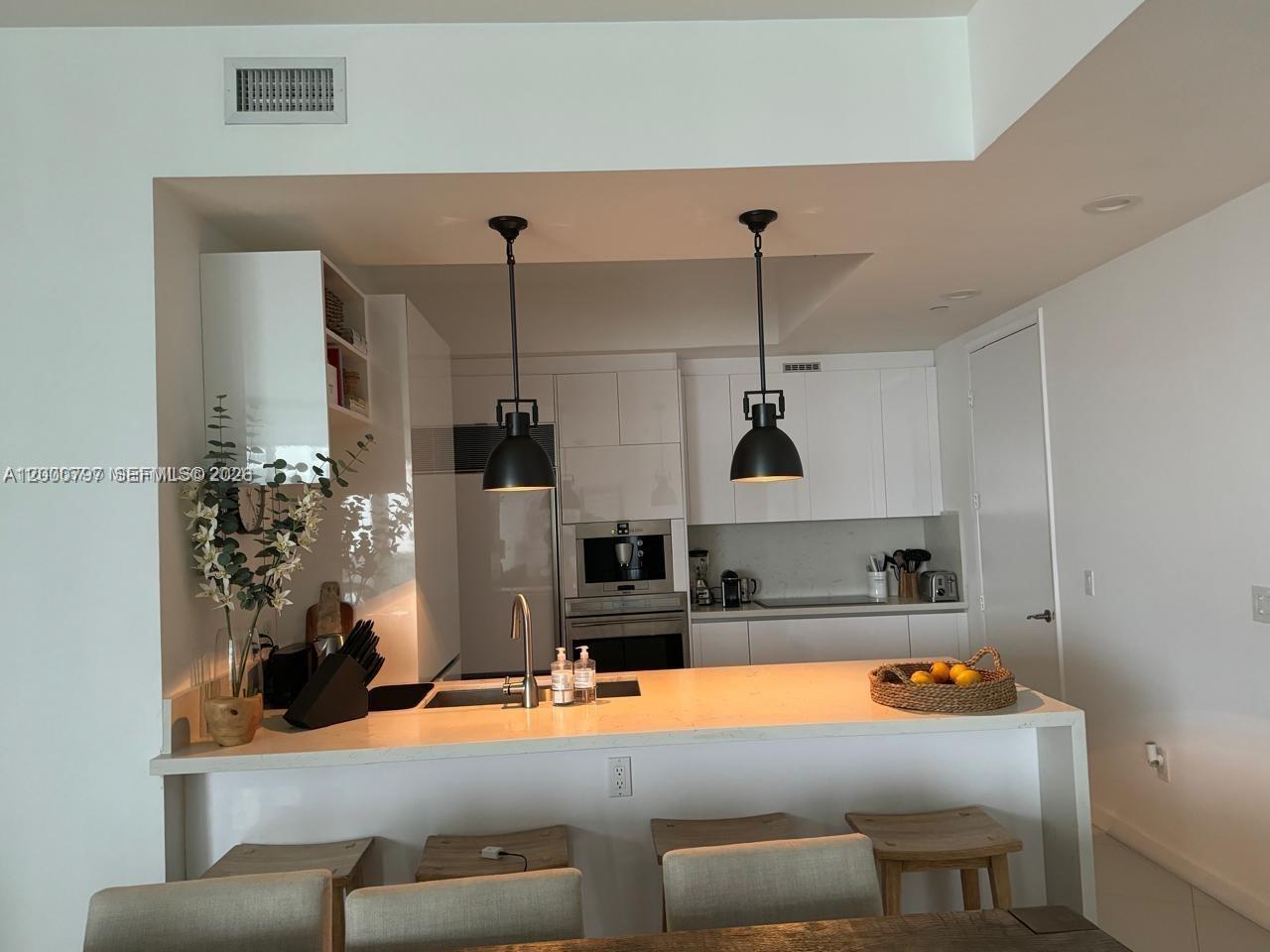 15811 Collins Ave 803 Property Photo 7