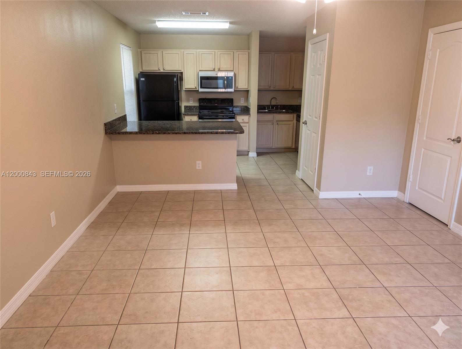4581 W Mcnab Rd 28 Property Photo 12