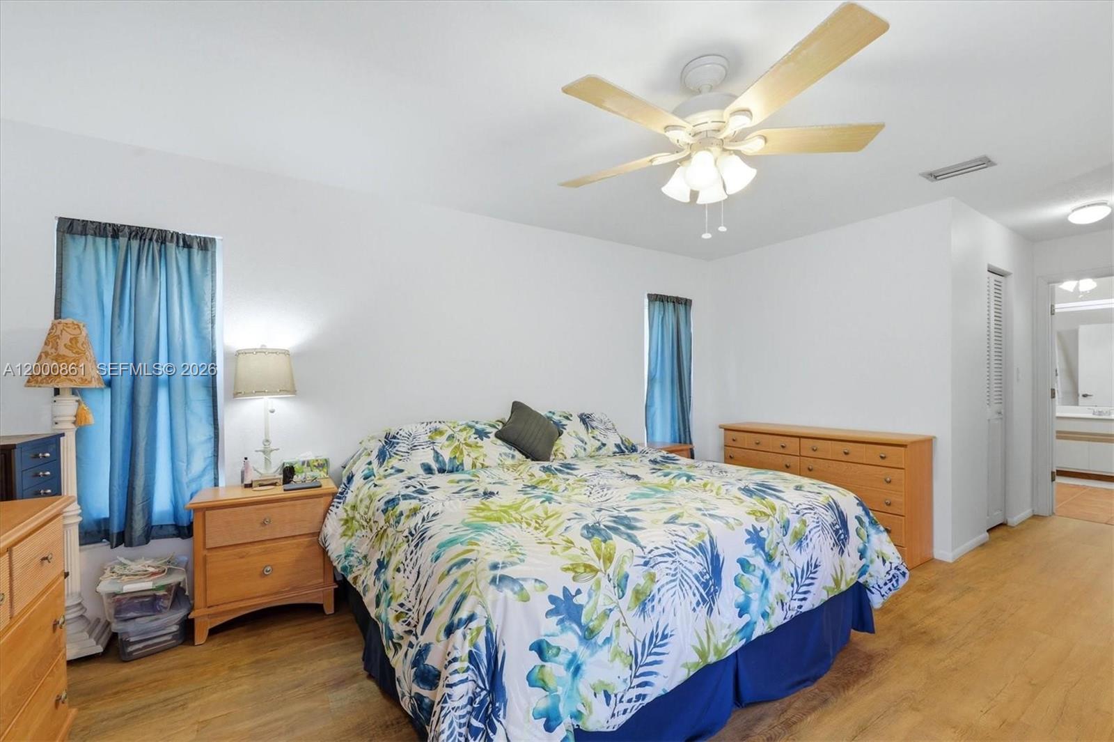 A12000861 Property Photo 21
