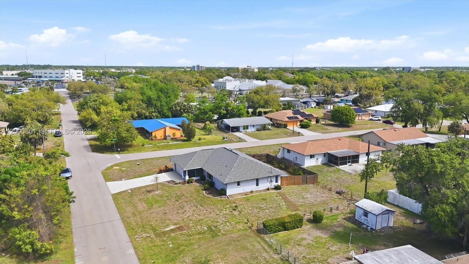 A12000861 Property Photo 41