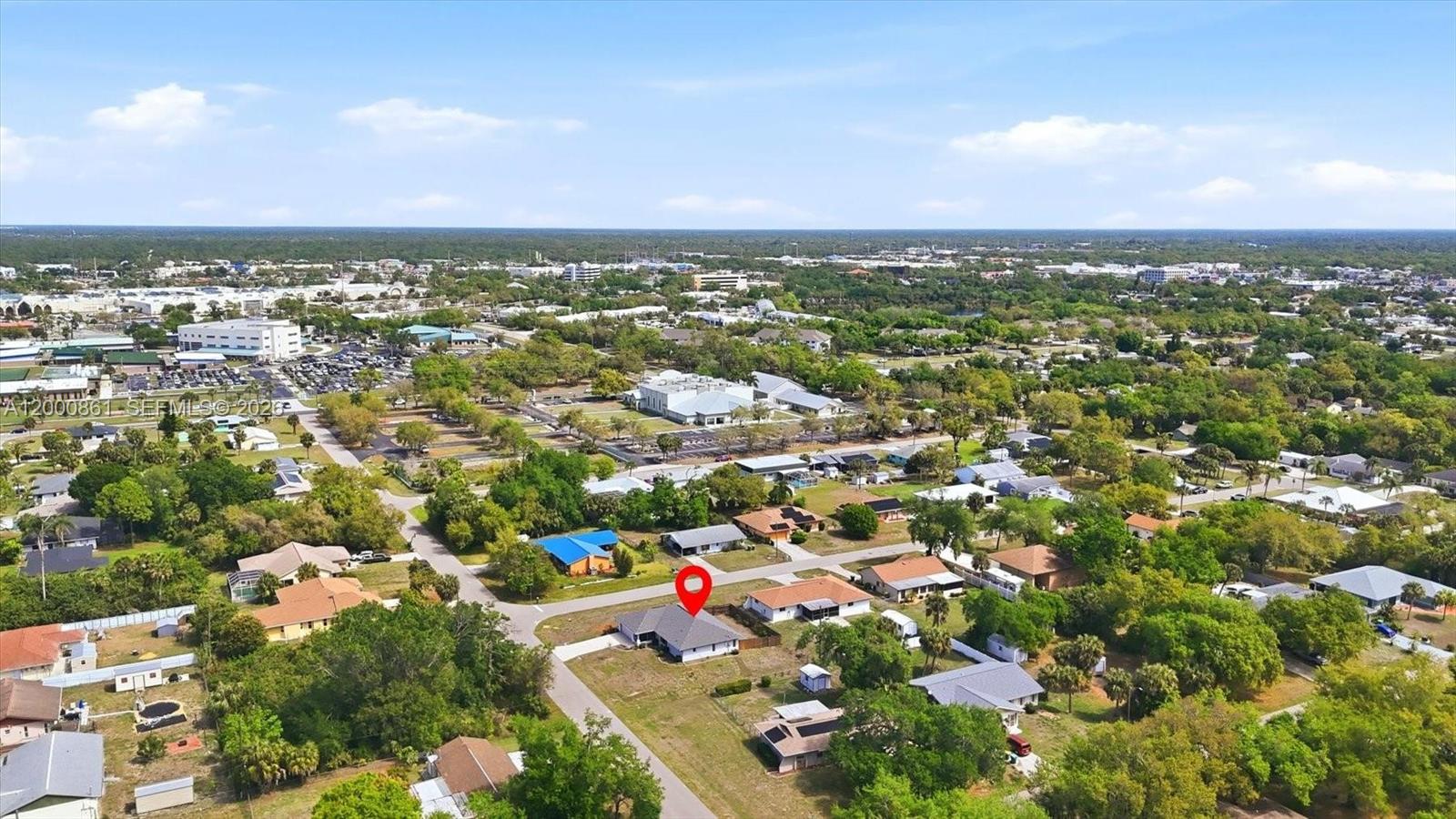 A12000861 Property Photo 43