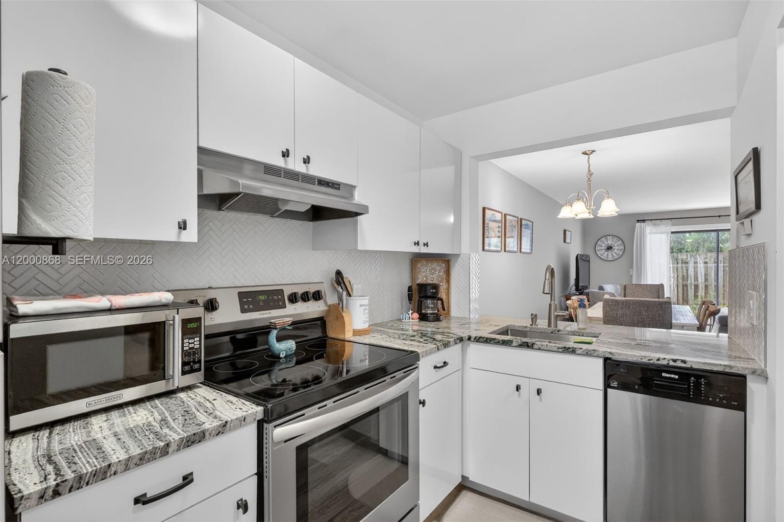 9425 S Ocean Dr 67 Property Photo 15