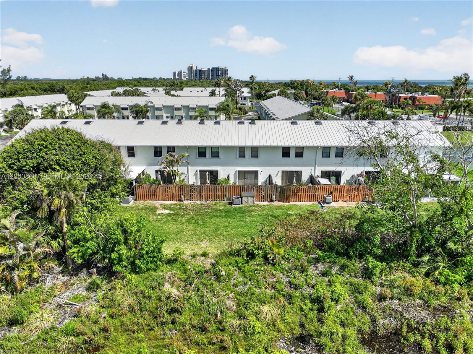 9425 S Ocean Dr 67 Property Photo 52