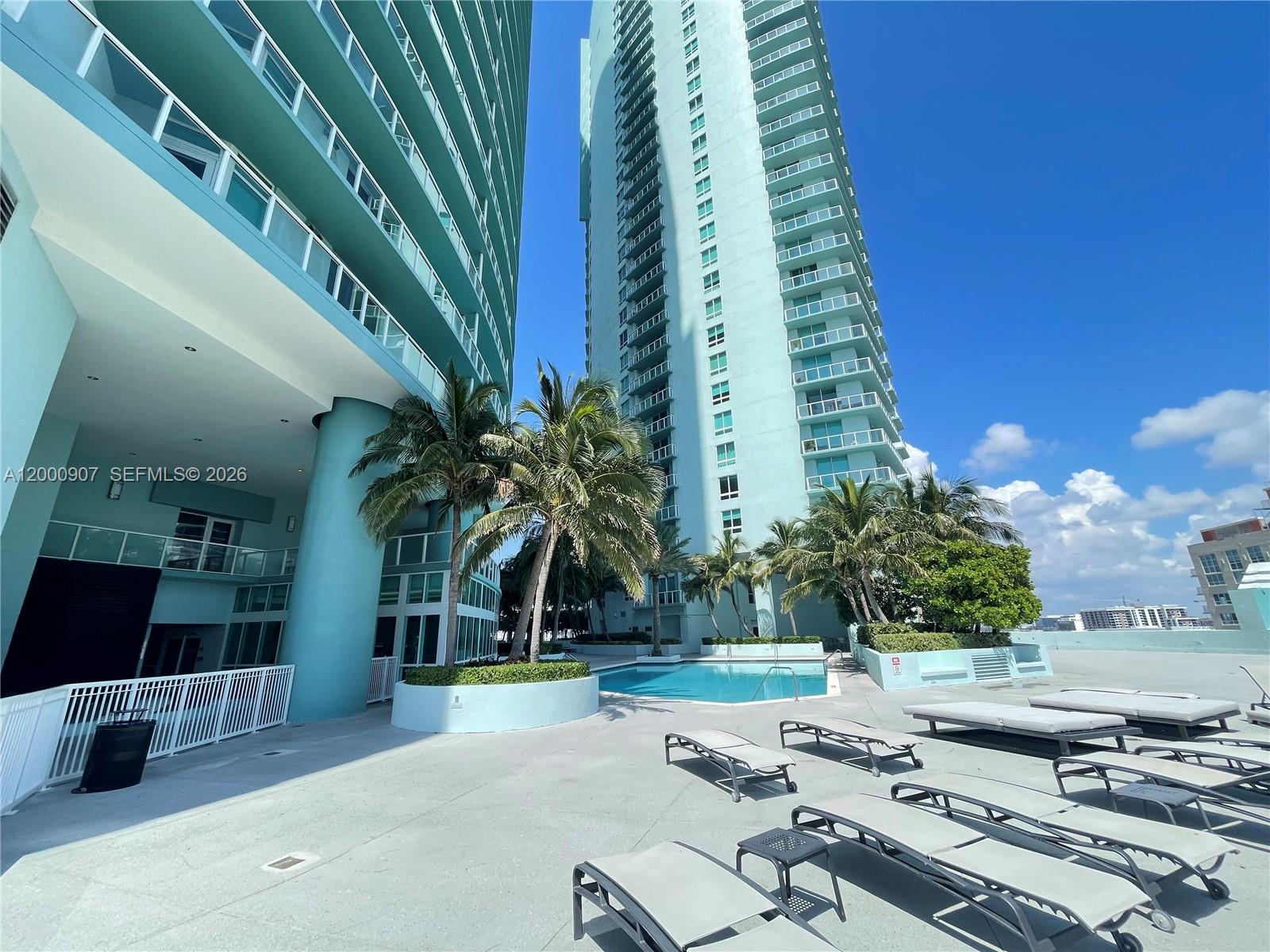 1900 N Bayshore Dr 3311 Property Photo 19