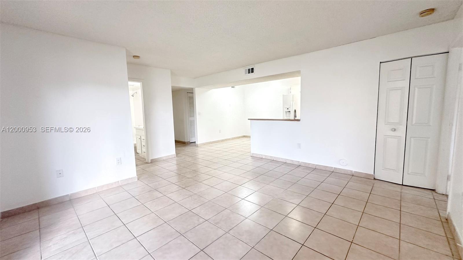 9491 S Palm Cir S 103 Property Photo 10